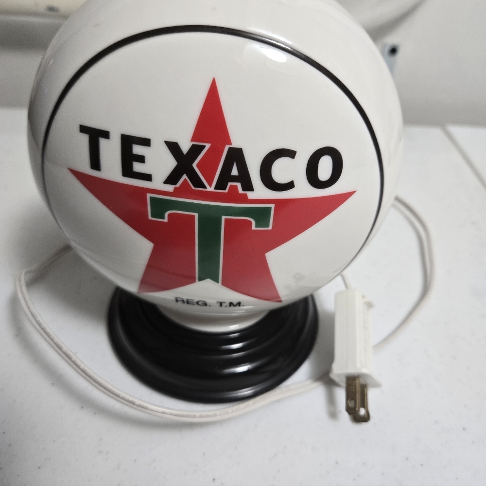 Texaco Gas Pump Globe Lamp - Nightlight. Enesco Excellent Cond. 7 Inches Tall - Picture 11 of 13